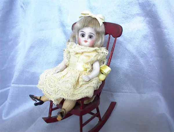 Diminutive JDK All Bisque