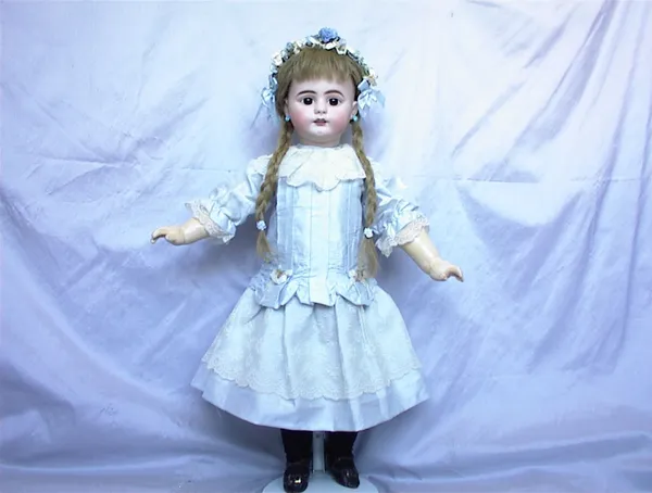 Edison Phonograph Doll (Simon Halbig 719)
