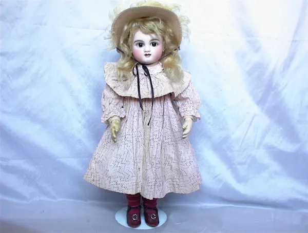 Jules Steiner Figure "B"