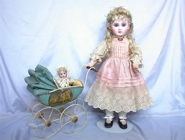 Vintage Doll Carriage